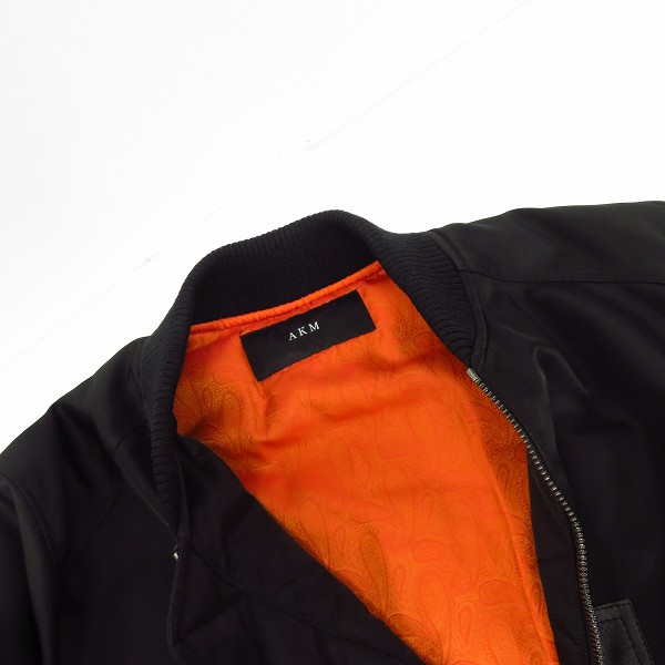実際に弊社で買取させて頂いたAKM/エーケーエム 17AW ACTION MA-1 フライトジャケット B223/OLの画像 5枚目