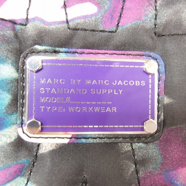 実際に弊社で買取させて頂いた【未使用】MARC BY MARC JACOBS/マークバイマークジェイコブス タブレットケース/クラッチバッグ 2点セットの画像 3枚目