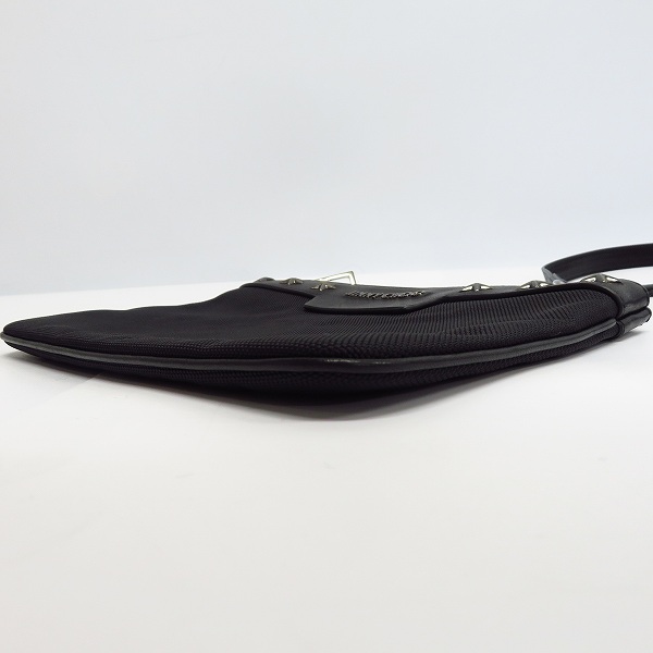 実際に弊社で買取させて頂いたJIMMY CHOO/ジミーチュウ スタースタッズ レザー切り替え クラッチ/ショルダーバッグの画像 2枚目