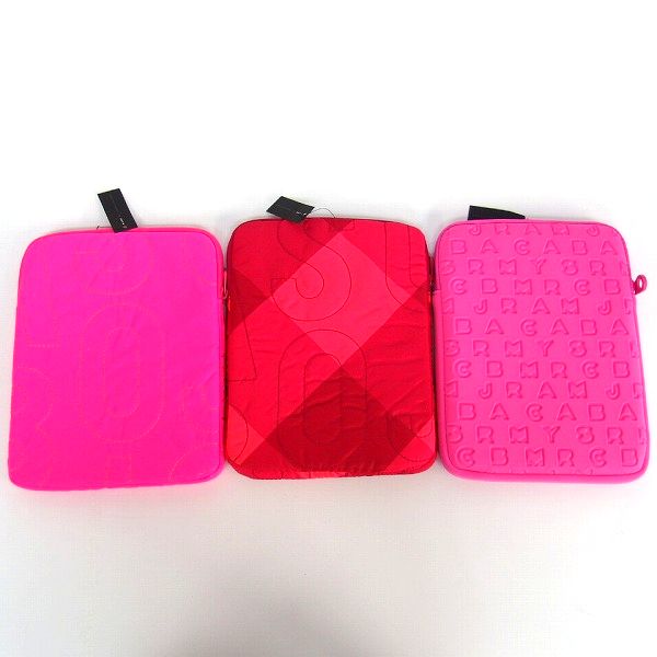 実際に弊社で買取させて頂いた【未使用】MARC BY MARC JACOBS/マークバイマークジェイコブス タブレットケース/クラッチバッグ 3点セットの画像 1枚目