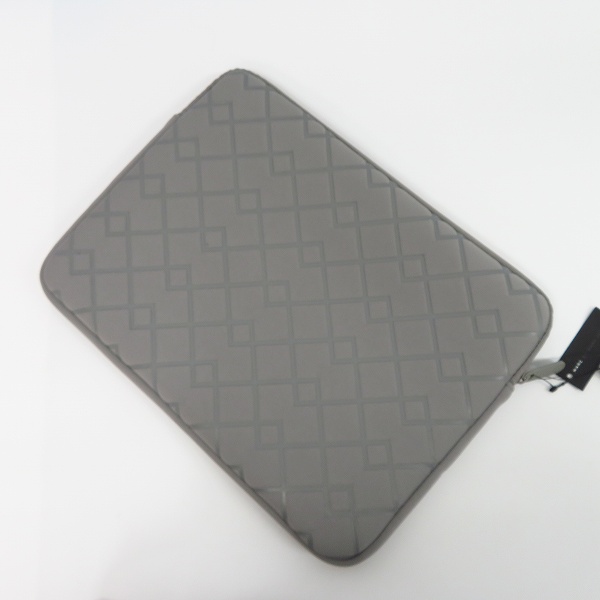 実際に弊社で買取させて頂いた【未使用】MARC BY MARC JACOBS/マークバイマークジェイコブス PCケース/ブリーフケース M0005245の画像 1枚目