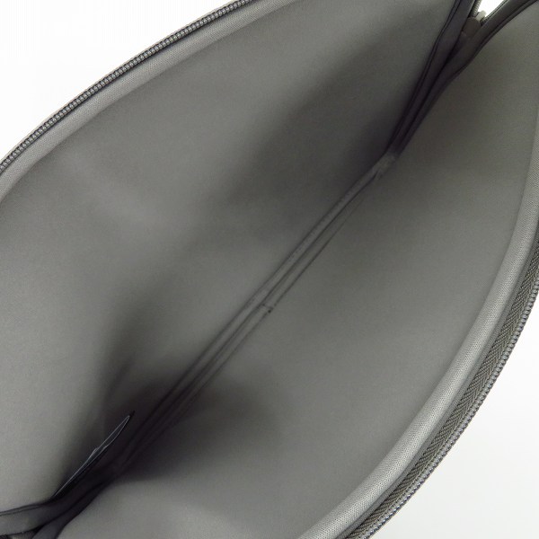 実際に弊社で買取させて頂いた【未使用】MARC BY MARC JACOBS/マークバイマークジェイコブス PCケース/ブリーフケース M0005245の画像 4枚目