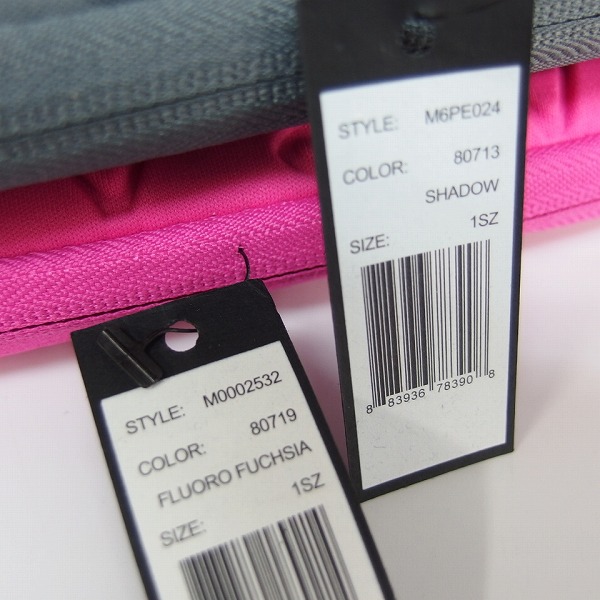 実際に弊社で買取させて頂いた【未使用】MARC BY MARC JACOBS/マークバイマークジェイコブス タブレットケース/クラッチバッグ グレー/ピンク 2点セットの画像 8枚目