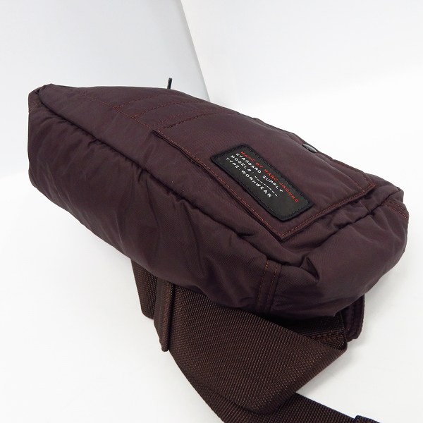 実際に弊社で買取させて頂いた【未使用】MARC BY MARC JACOBS/マークバイマークジェイコブス ウエストポーチ/ボディバッグ M003912の画像 2枚目