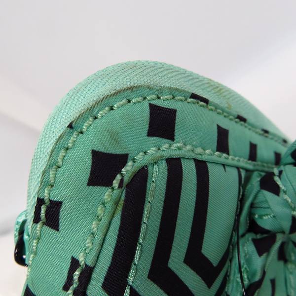 実際に弊社で買取させて頂いたMARC BY MARC JACOBS/マークバイマークジェイコブス 2WAY PCケース/ブリーフケース M0003164の画像 6枚目