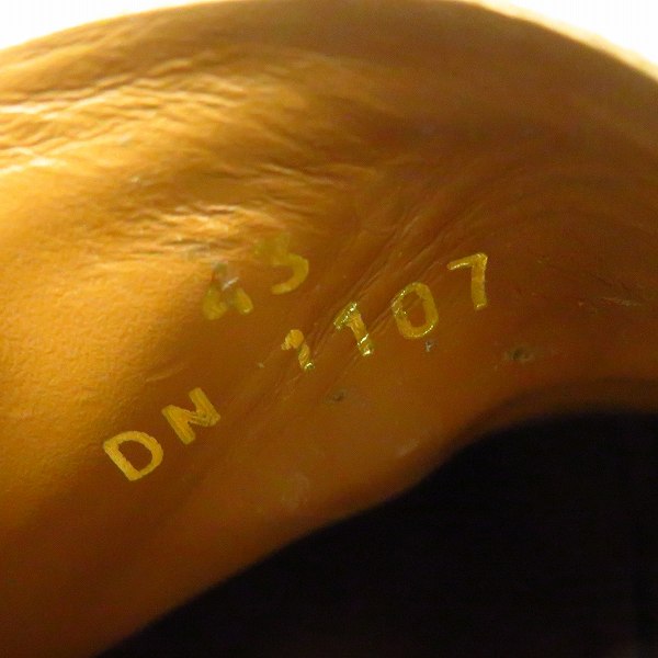 実際に弊社で買取させて頂いたGIVENCHY/ジバンシィ18AW ストラップ ロートップ スニーカー BM08337876/43の画像 5枚目