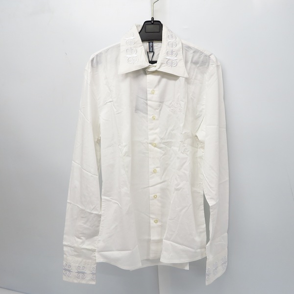 実際に弊社で買取させて頂いたJEAN PAUL GAULTIER/ジャンポールゴルチェ 刺繡 ビッグカラー 長袖 ドレスシャツ M