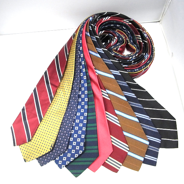 実際に弊社で買取させて頂いたBROOKS BROTHERS/ブルックス ブラザーズ 花柄/ストライプ柄等 ネクタイ 10点セット