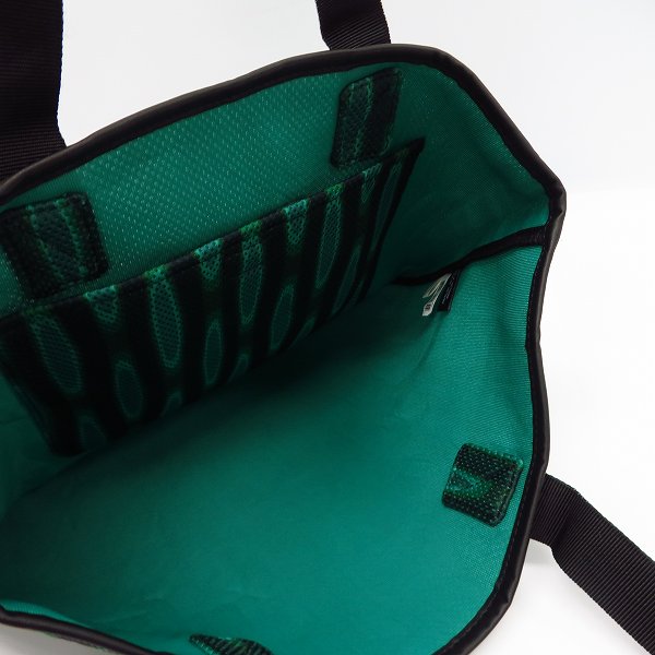 実際に弊社で買取させて頂いた【未使用】MARC BY MARC JACOBS/マークバイマークジェイコブス 総柄 メッシュ トートバッグ M0003184の画像 3枚目