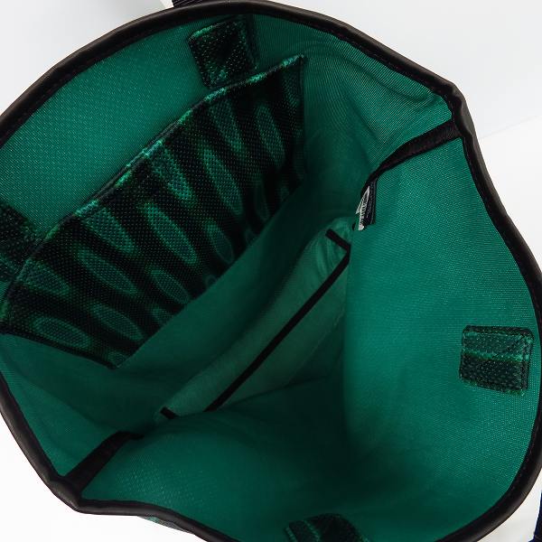 実際に弊社で買取させて頂いた【未使用】MARC BY MARC JACOBS/マークバイマークジェイコブス 総柄 メッシュ トートバッグ M0003184の画像 4枚目