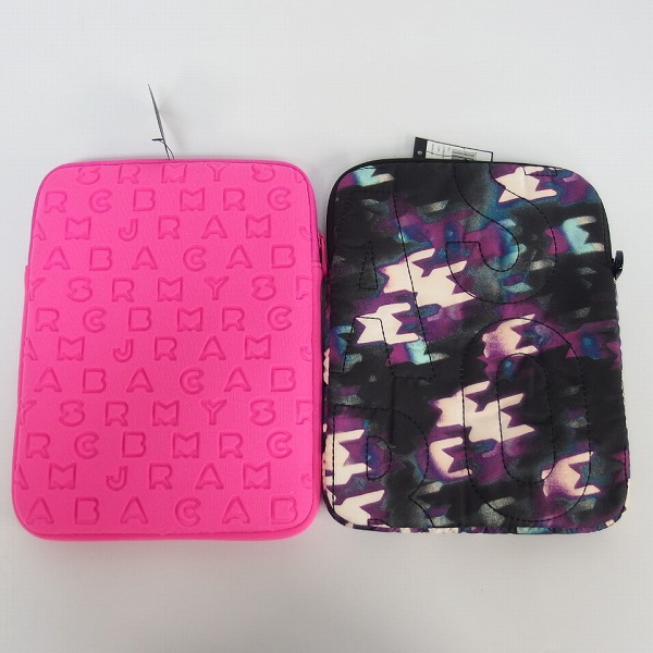 実際に弊社で買取させて頂いた【未使用】MARC BY MARC JACOBS/マークバイマークジェイコブス タブレットケース/クラッチバッグ 2点セットの画像 1枚目