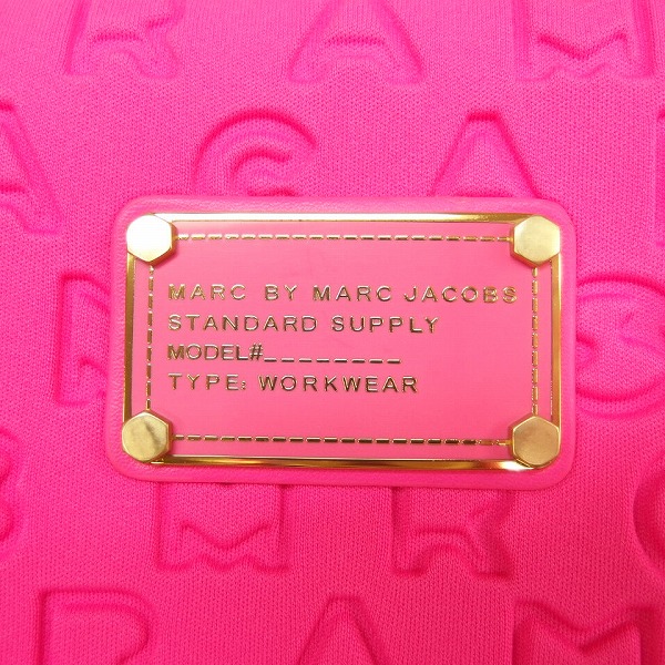 実際に弊社で買取させて頂いた【未使用】MARC BY MARC JACOBS/マークバイマークジェイコブス タブレットケース/クラッチバッグ 2点セットの画像 4枚目