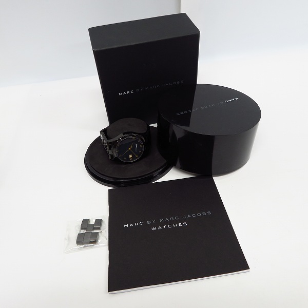 実際に弊社で買取させて頂いたMARC BY MARC JACOBS/マークバイマークジェイコブス クオーツ 腕時計 MBM8541【動作未確認】の画像 5枚目
