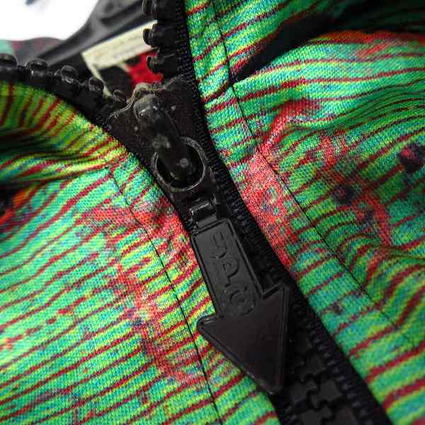 実際に弊社で買取させて頂いたJPG/ジャンポールゴルチェ サイバープリント ハーフジップ 長袖 カットソー 40の画像 4枚目