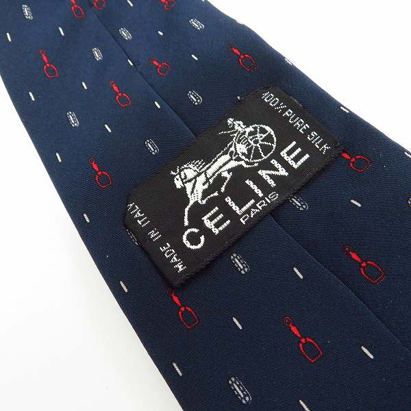 実際に弊社で買取させて頂いたCELINE/セリーヌ ロゴ総柄 シルクネクタイの画像 1枚目