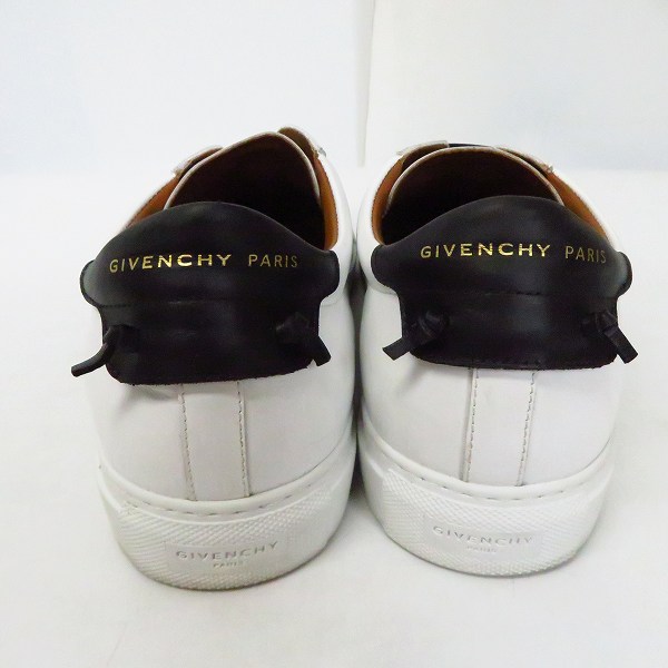 実際に弊社で買取させて頂いたGIVENCHY/ジバンシィ18AW ストラップ ロートップ スニーカー BM08337876/43の画像 1枚目