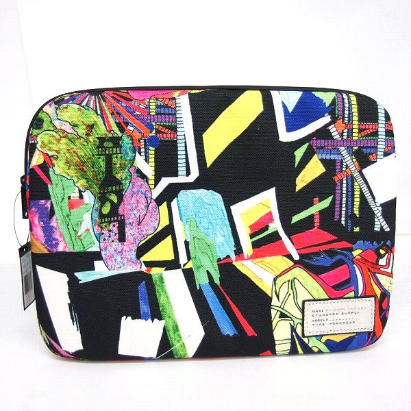 実際に弊社で買取させて頂いた【未使用】MARC BY MARC JACOBS/マークバイマークジェイコブス PC タブレットケース/クラッチバッグ M0006986