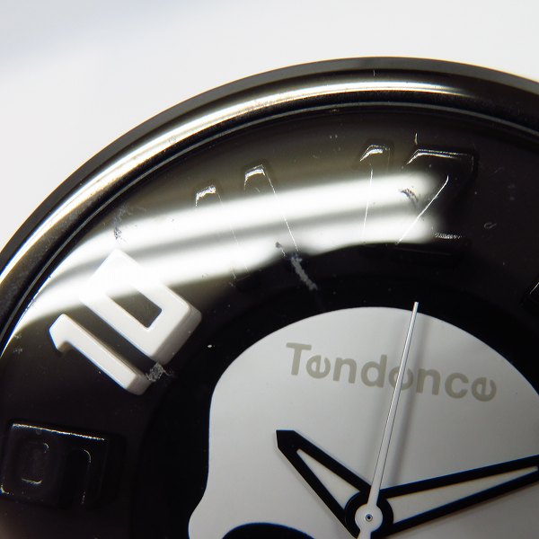 実際に弊社で買取させて頂いたTendence/テンデンス HYDROGEN/ハイドロゲン 腕時計 ガリバー スカル クオーツ 黒 J05R/05023012【動作未確認】の画像 6枚目