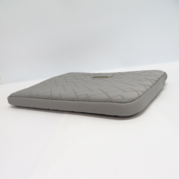 実際に弊社で買取させて頂いた【未使用】MARC BY MARC JACOBS/マークバイマークジェイコブス PCケース/ブリーフケース M0005245の画像 2枚目