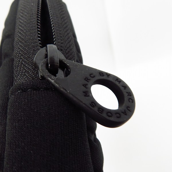 実際に弊社で買取させて頂いた【未使用】MARC BY MARC JACOBS/マークバイマークジェイコブス PC タブレットケース ブラック M6PE024の画像 5枚目