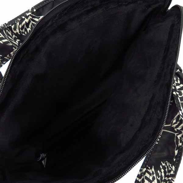 実際に弊社で買取させて頂いた【未使用】MARC BY MARC JACOBS/マークバイマークジェイコブス 2WAY PCケース/ブリーフケース M0001498Aの画像 4枚目