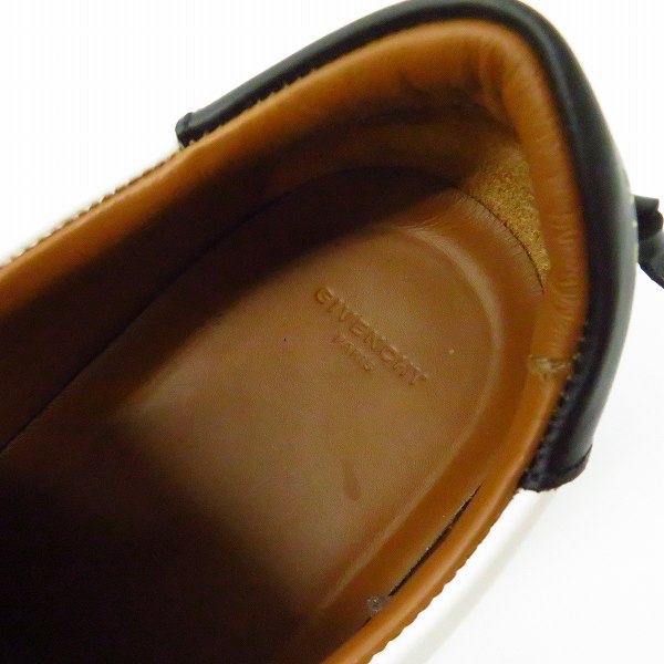 実際に弊社で買取させて頂いたGIVENCHY/ジバンシィ18AW ストラップ ロートップ スニーカー BM08337876/43の画像 4枚目