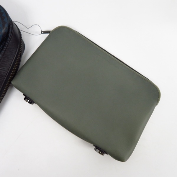 実際に弊社で買取させて頂いた【未使用】MARC BY MARC JACOBS/マークバイマークジェイコブス クラッチバッグ ポーチ付き M0003962の画像 3枚目