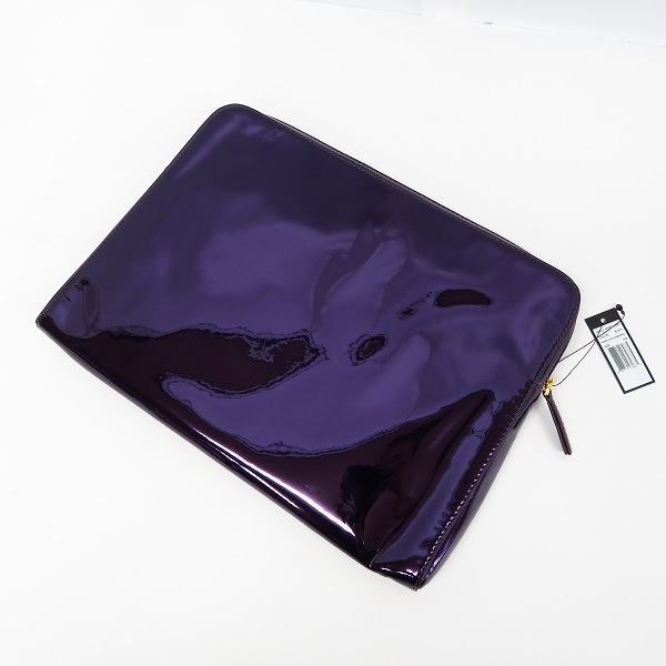 実際に弊社で買取させて頂いた【未使用】MARC BY MARC JACOBS/マークバイマークジェイコブス PC タブレットケース/クラッチバッグ エナメル　M0001226Bの画像 1枚目