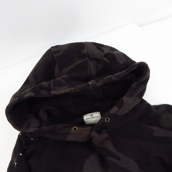 実際に弊社で買取させて頂いたuniform experiment/ユニフォームエクスペリメント Camouflage Dripping Logo Hoody カモフラ フーディー UE-167030 3の画像 4枚目