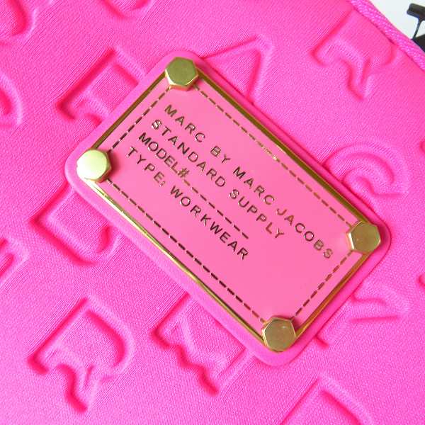 実際に弊社で買取させて頂いた【未使用】MARC BY MARC JACOBS/マークバイマークジェイコブス タブレットケース/クラッチバッグ ピンク系 3点セットの画像 5枚目