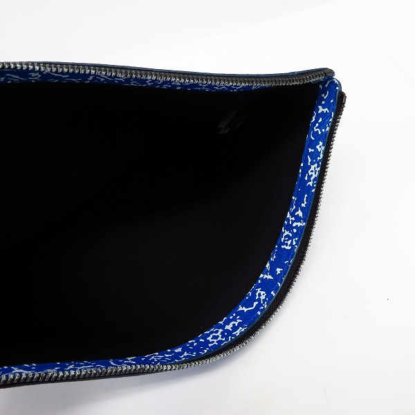 実際に弊社で買取させて頂いた【未使用】MARC BY MARC JACOBS/マークバイマークジェイコブス PC タブレットケース/クラッチバッグ M0003934の画像 3枚目