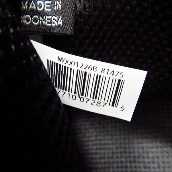 実際に弊社で買取させて頂いた【未使用】MARC BY MARC JACOBS/マークバイマークジェイコブス PC タブレットケース/クラッチバッグ エナメル M0001226B の画像 4枚目