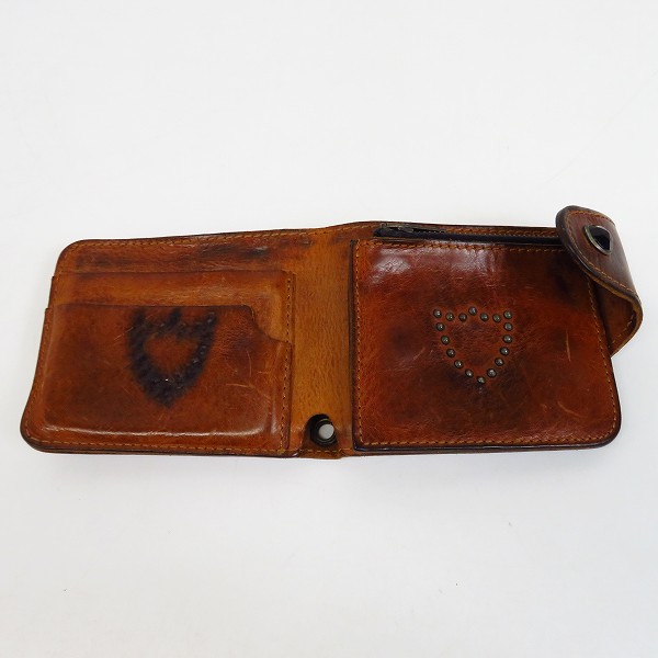 実際に弊社で買取させて頂いたHTC/Hollywood Trading Company/エイチティーシー スタッズ レザー 二つ折り 財布の画像 3枚目