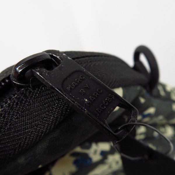 実際に弊社で買取させて頂いた【未使用】MARC BY MARC JACOBS/マークバイマークジェイコブス PCケース/ブリーフケース M0001052Aの画像 5枚目