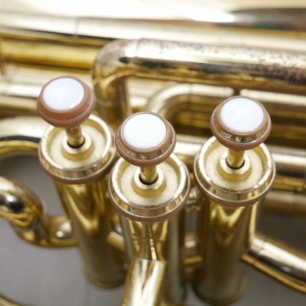 実際に弊社で買取させて頂いた★【ジャンク】YAMAHA/ヤマハ YBB-103 チューバ ハードケース付きの画像 3枚目