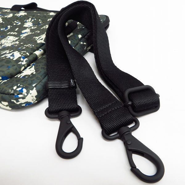 実際に弊社で買取させて頂いた【未使用】MARC BY MARC JACOBS/マークバイマークジェイコブス PCケース/ブリーフケース M0001052Aの画像 6枚目