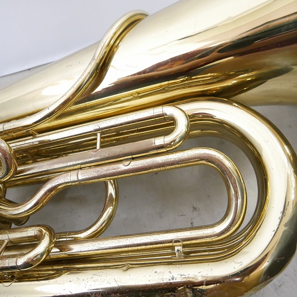 実際に弊社で買取させて頂いた★【ジャンク】YAMAHA/ヤマハ YBB-103 チューバ ハードケース付きの画像 4枚目