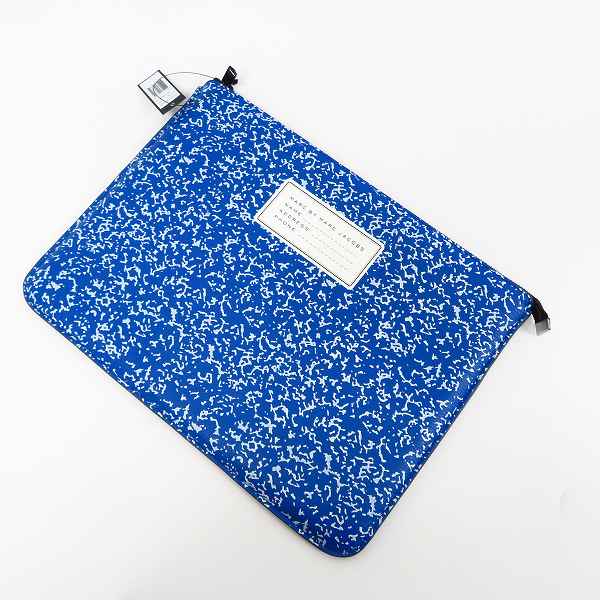 実際に弊社で買取させて頂いた【未使用】MARC BY MARC JACOBS/マークバイマークジェイコブス PC タブレットケース/クラッチバッグ M0003934