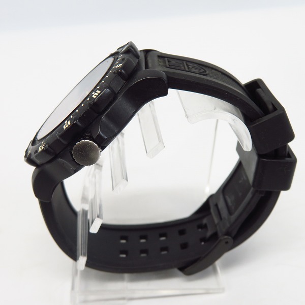 実際に弊社で買取させて頂いたLUMINOX/ルミノックス RECON POINTMAN/リーコンポイントマン SERIES 8800 腕時計 8821【動作未確認】の画像 1枚目