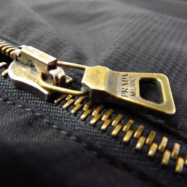 実際に弊社で買取させて頂いた【JPタグ】PRADA SPORTS/プラダスポーツ ジップアップ ジャケット ブラック/48の画像 7枚目