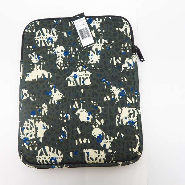 実際に弊社で買取させて頂いた【未使用】MARC BY MARC JACOBS/マークバイマークジェイコブス PC タブレットケース/クラッチバッグ M0001054Aの画像 1枚目