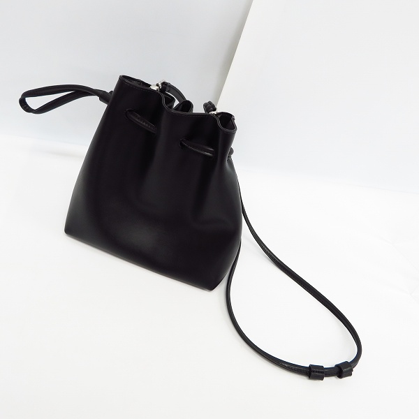 実際に弊社で買取させて頂いたHARE/ハレ レザーキンチャクショルダーバッグ M