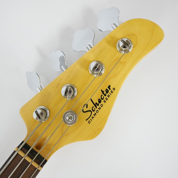 実際に弊社で買取させて頂いた★【難あり】SCHECTER/シェクター DIAMOND SERIES AD-DIAMOND-P VWHT エレキベース ソフトケース付きの画像 1枚目