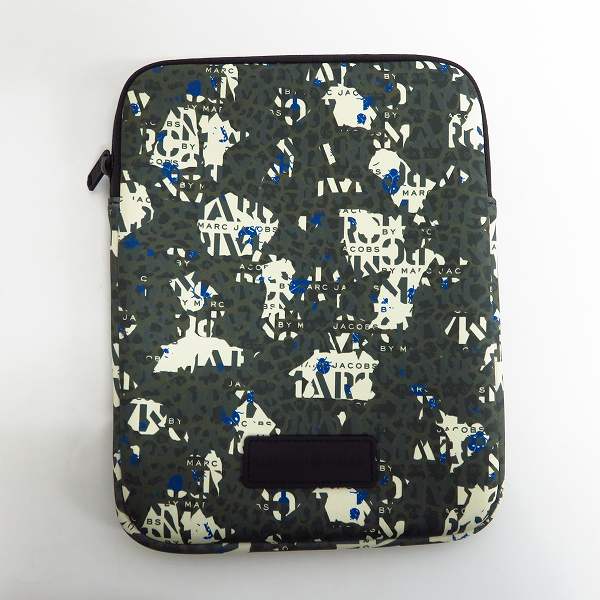実際に弊社で買取させて頂いた【未使用】MARC BY MARC JACOBS/マークバイマークジェイコブス PC タブレットケース/クラッチバッグ M0001054A