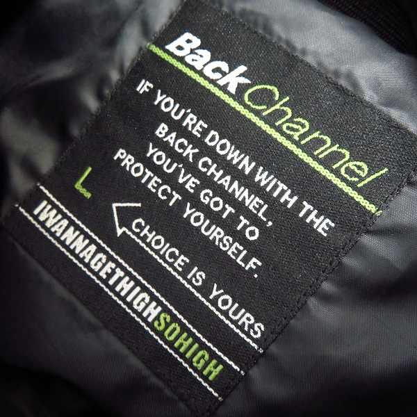 実際に弊社で買取させて頂いたBack Channel/バックチャンネル BCGAME ダウンジャケット/Lの画像 2枚目