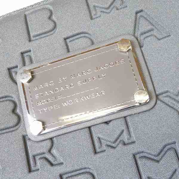 実際に弊社で買取させて頂いた【未使用】MARC BY MARC JACOBS/マークバイマークジェイコブス タブレットケース/クラッチバッグ 黒/灰 2点セットの画像 3枚目