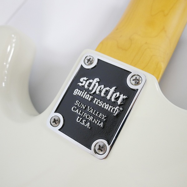 実際に弊社で買取させて頂いた★【難あり】SCHECTER/シェクター DIAMOND SERIES AD-DIAMOND-P VWHT エレキベース ソフトケース付きの画像 7枚目