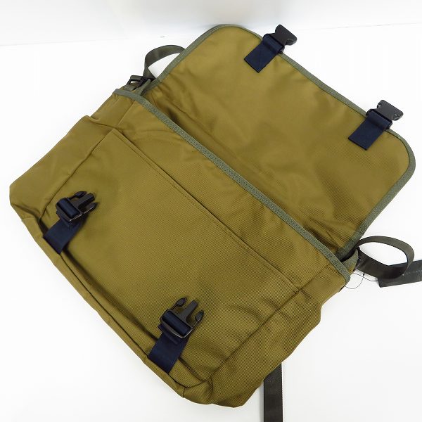 実際に弊社で買取させて頂いた【未使用】MARC BY MARC JACOBS/マークバイマークジェイコブス ショルダーバッグ/メッセンジャー M0006945の画像 4枚目