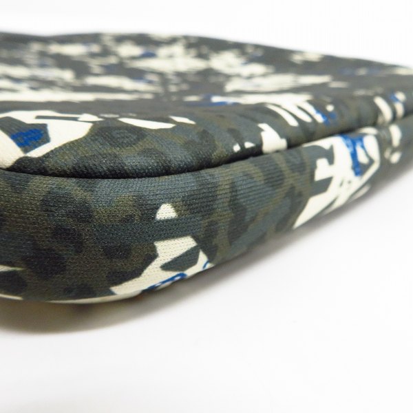 実際に弊社で買取させて頂いた【未使用】MARC BY MARC JACOBS/マークバイマークジェイコブス PC タブレットケース/クラッチバッグ M0001054Aの画像 2枚目