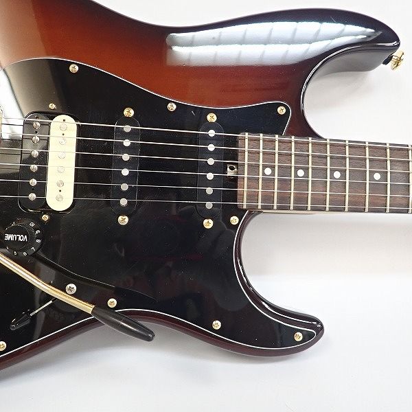 実際に弊社で買取させて頂いた★Bacchus/バッカス G-STUDIO ALD/R ストラトキャスターType ギグケース付の画像 5枚目